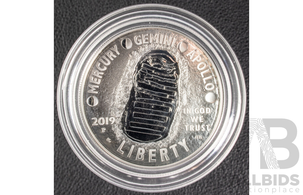 United States Mint 2009 Domed Silver Proof One Dollar, Apollo 11 Fiftieth Anniversary Commemorative Coin Program .999