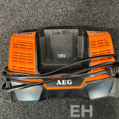 AEG BSS18C12Z Impact Wrench & Impact Driver with Battery, Charger and Carry Bag & a Case of Impact Socket Set