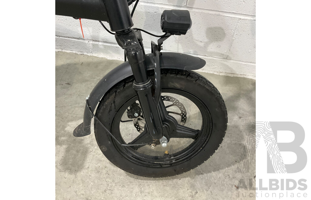 TDT013Z Black Foldable E-Bike