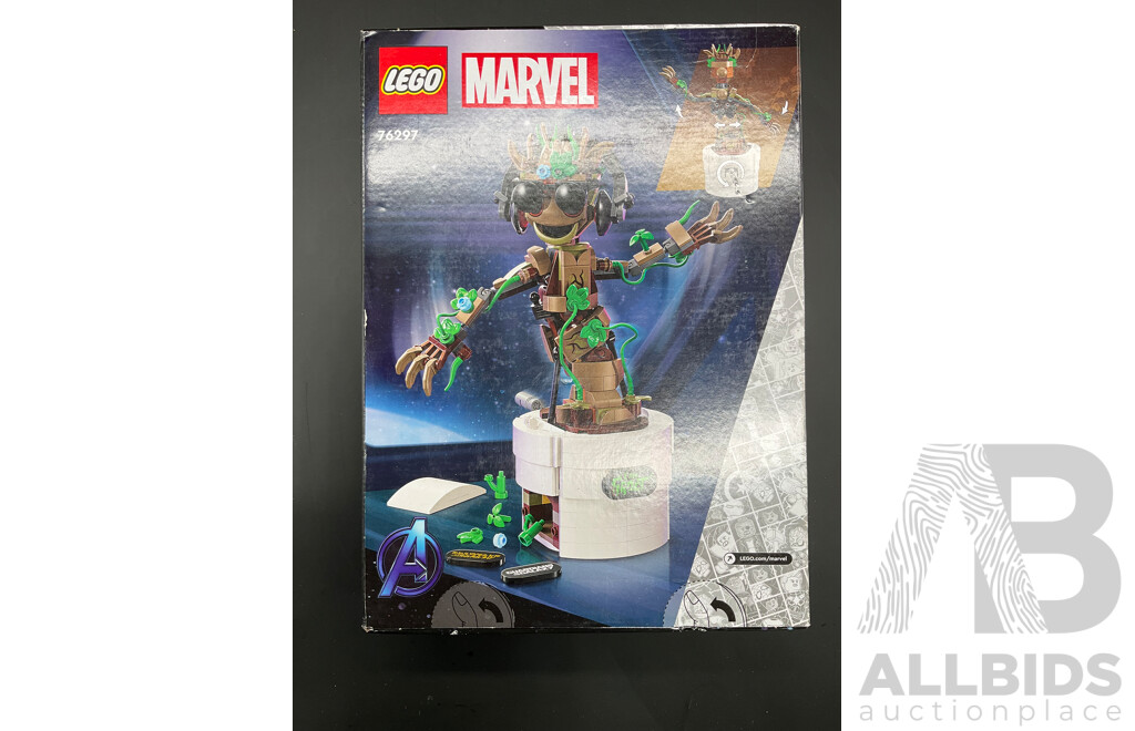 LEGO Ninjago (71806), LEGO Marvel (76297) and PS4 Rocket League Game - Lot of 3