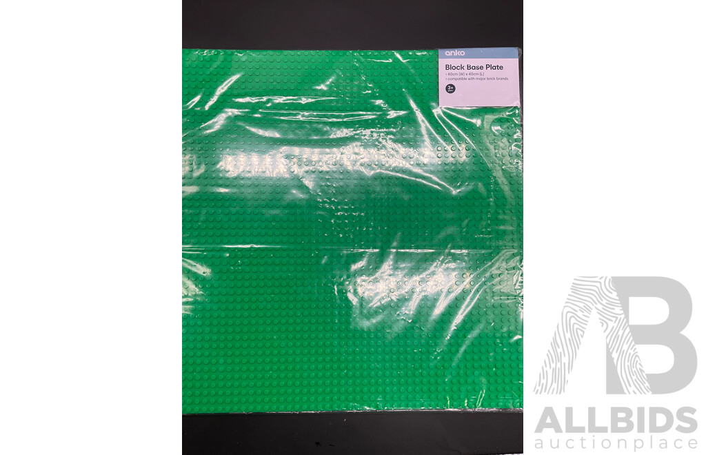 LEGO Technic (42203), LEGO Base Plate and ANKO Base Plate - Lot of 3