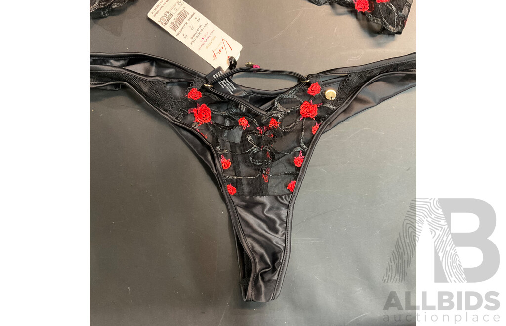 Assorted Vamp Collection by Bras N Things -  Various Sizes - Lot of 6