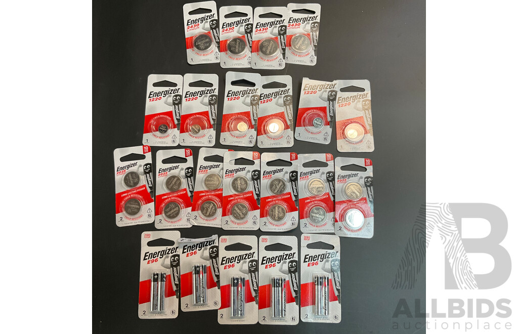 Nikon Prostaff P511 12x50 Binoculars &  Assorted Batteries