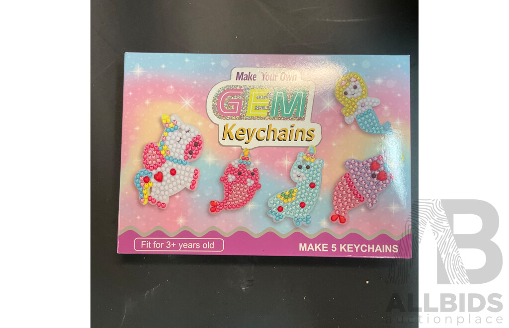 Sand Free 4 Layer Mesh Mat ( Large, Grey), OWALA Water Bottle & Assorted Toys and Household Items