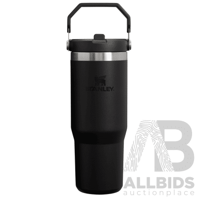 STANLEY the IceFlow Flip Straw Tumbler 887ml - Black