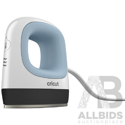 CRICUT Easy Press Mini - Compact Heat Press