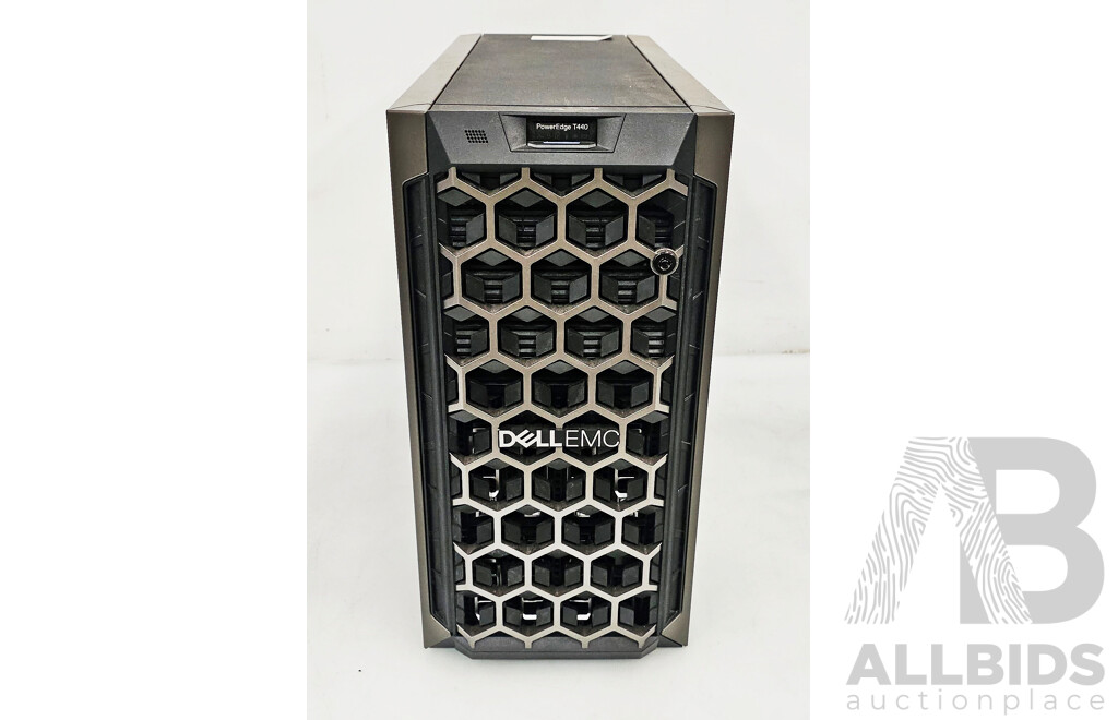 Dell PowerEdge T440 Intel Xeon SILVER (4215) 2.50GHz-3.50GHz 8-Core CPU Tower Server W/ 64GB DDR4 RAM