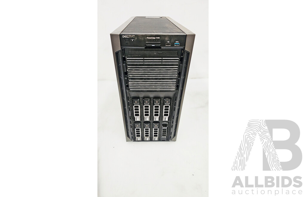 Dell PowerEdge T440 Intel Xeon SILVER (4215) 2.50GHz-3.50GHz 8-Core CPU Tower Server W/ 64GB DDR4 RAM