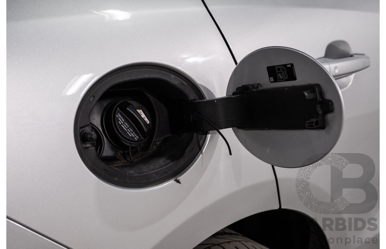 05/2018 Jaguar F-Pace 35t S (AWD 280kW) X761 MY18.5 4d Wagon Indus Silver Metallic Supercharged V6 3.0L