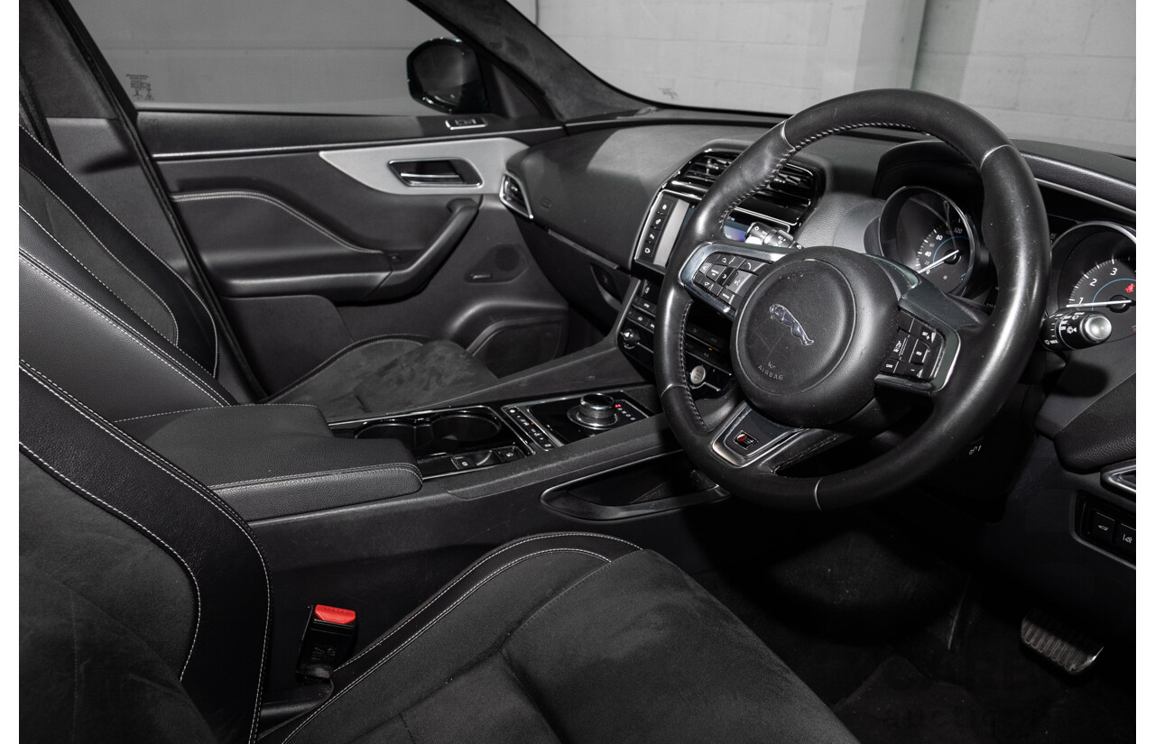 05/2018 Jaguar F-Pace 35t S (AWD 280kW) X761 MY18.5 4d Wagon Indus Silver Metallic Supercharged V6 3.0L