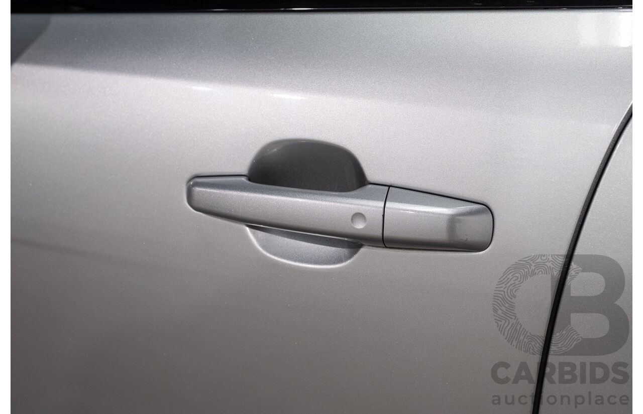 05/2018 Jaguar F-Pace 35t S (AWD 280kW) X761 MY18.5 4d Wagon Indus Silver Metallic Supercharged V6 3.0L