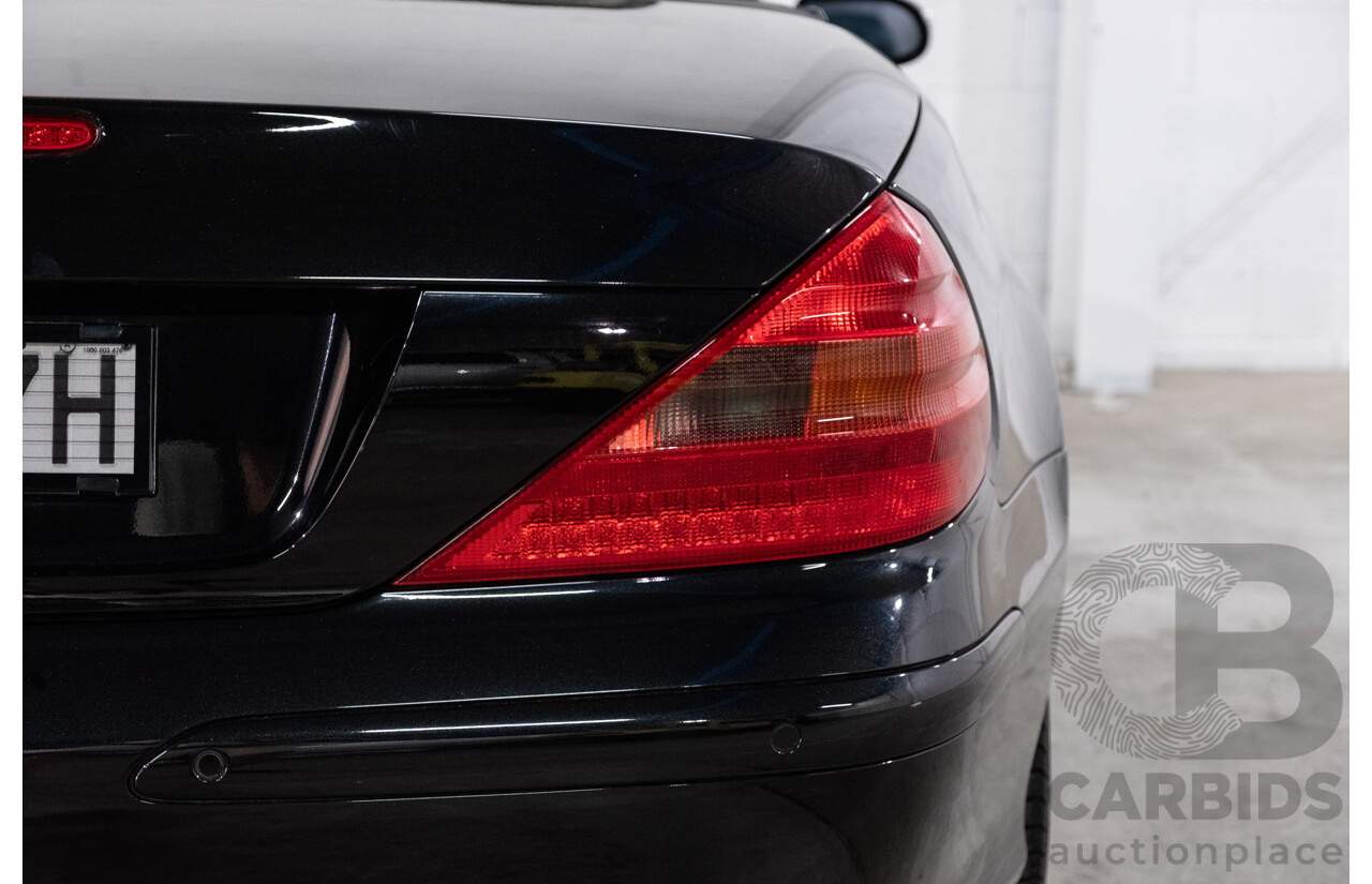 09/2005 Mercedes-Benz SL350 (RWD) R230 2D Convertible Obsidian Black Metallic V6 3.7L