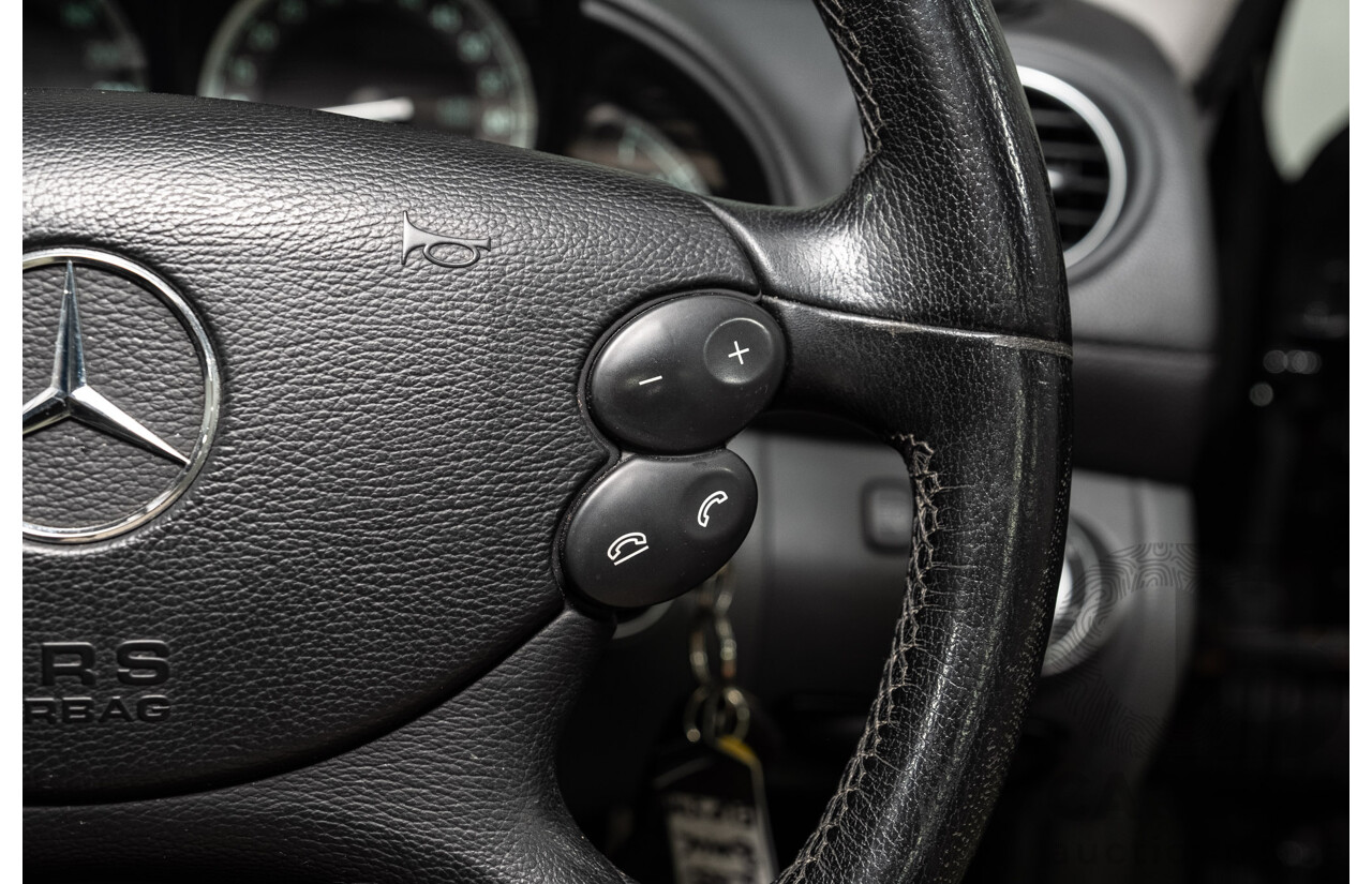 09/2005 Mercedes-Benz SL350 (RWD) R230 2D Convertible Obsidian Black Metallic V6 3.7L