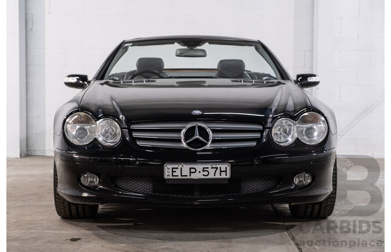 09/2005 Mercedes-Benz SL350 (RWD) R230 2D Convertible Obsidian Black Metallic V6 3.7L