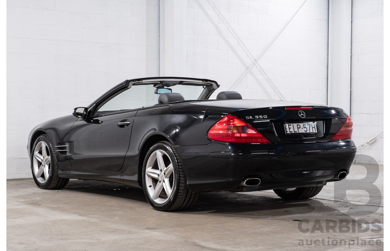 09/2005 Mercedes-Benz SL350 (RWD) R230 2D Convertible Obsidian Black Metallic V6 3.7L