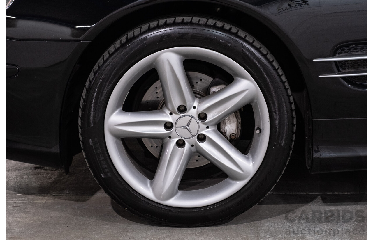 09/2005 Mercedes-Benz SL350 (RWD) R230 2D Convertible Obsidian Black Metallic V6 3.7L