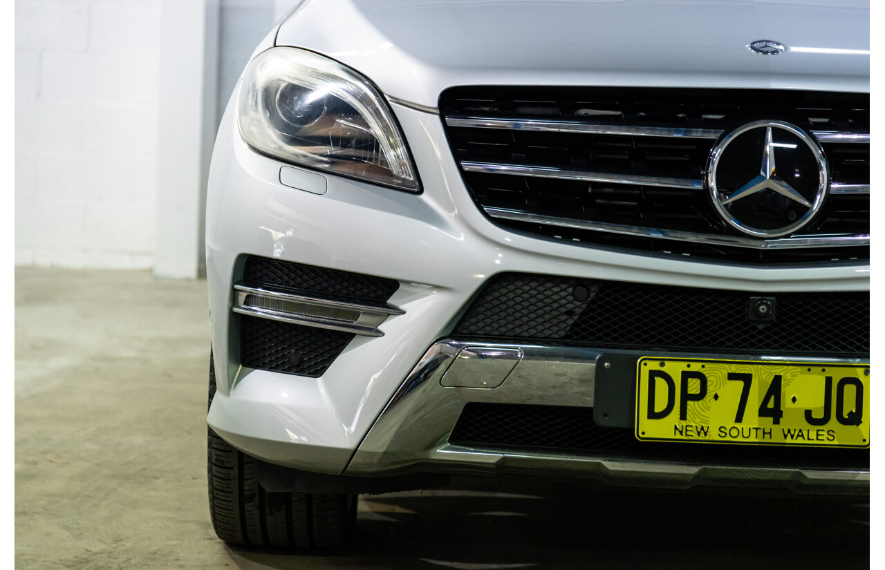 06/2015 Mercedes-Benz ML 350CDI Bluetec (4x4) 166 MY14 4d Wagon Iridium Silver Metallic Turbo Diesel V6 3.0L