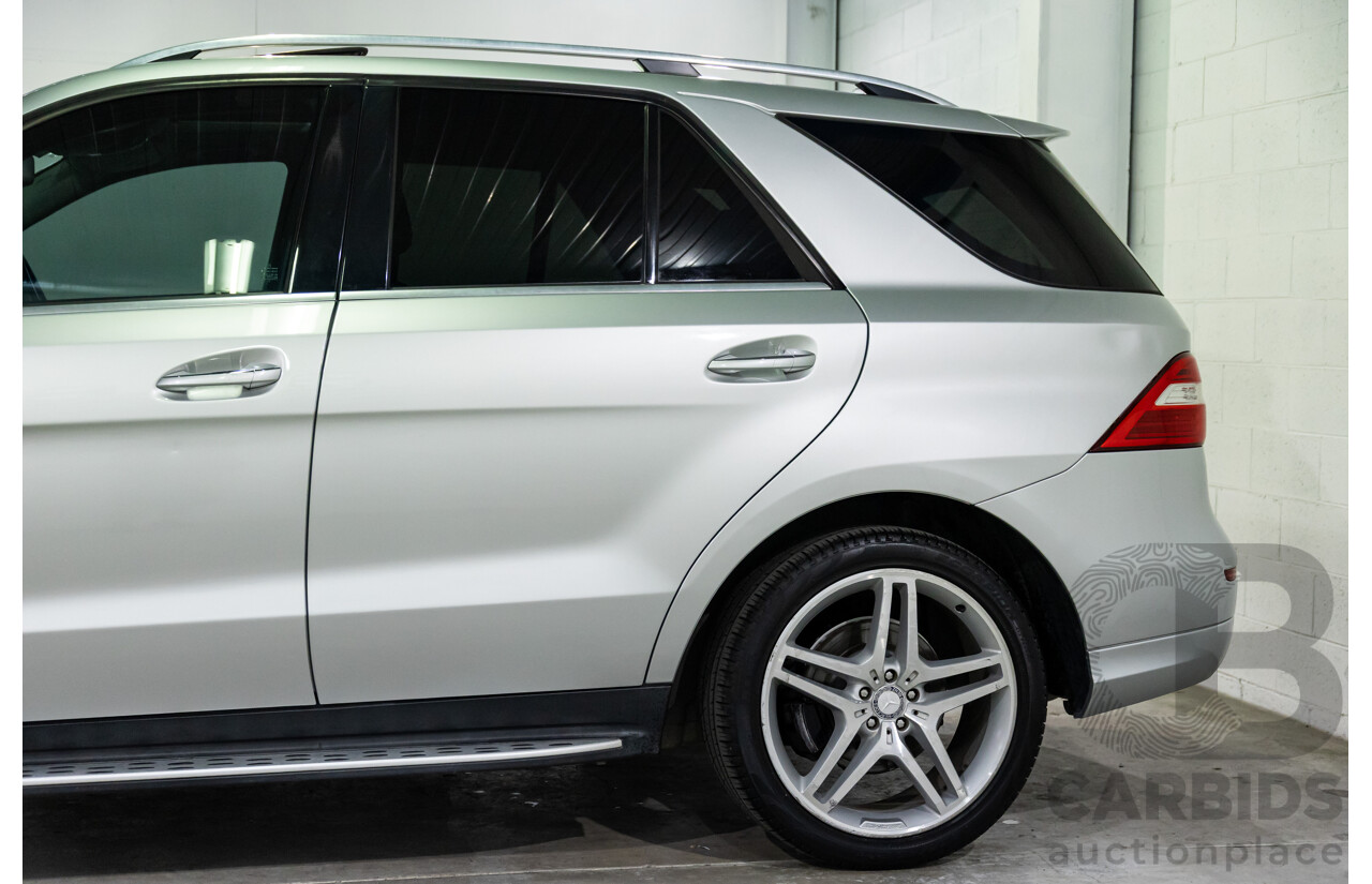 06/2015 Mercedes-Benz ML 350CDI Bluetec (4x4) 166 MY14 4d Wagon Iridium Silver Metallic Turbo Diesel V6 3.0L