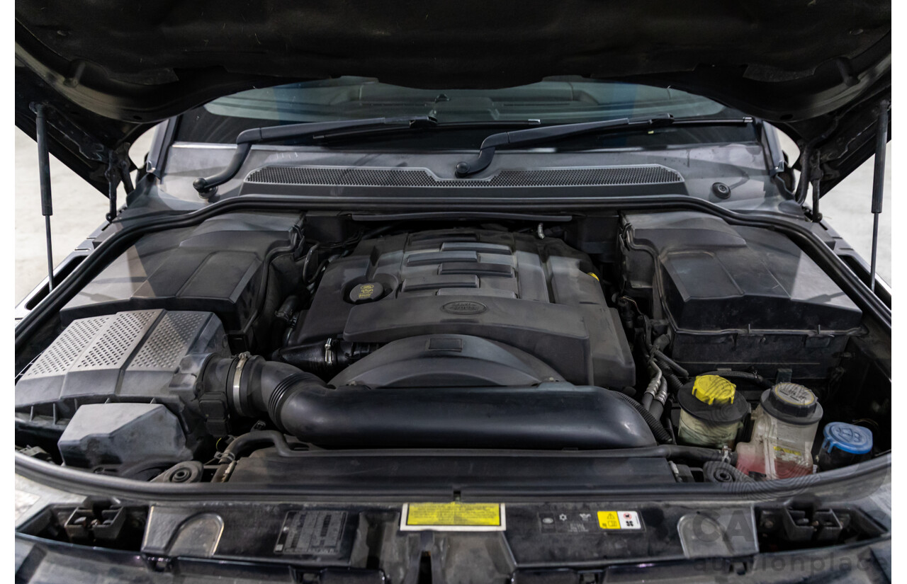 08/2011 Land Rover Discovery 4 2.7 TDV6 4x4 MY11 4d Wagon Santorini Black Turbo Diesel 2.7L