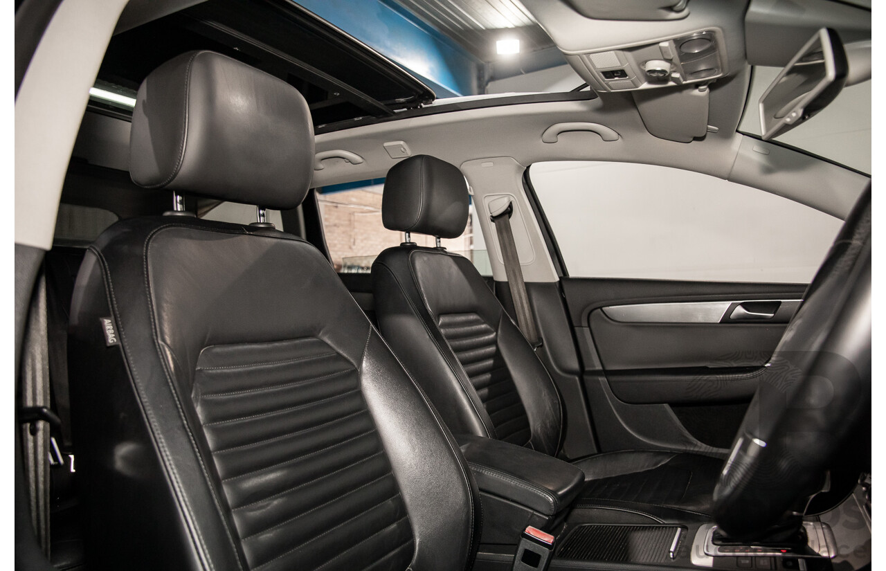 4/2014 Volkswagen Passat 130 TDI Highline 3C MY14 4d Wagon Deep Black Pearl Turbo Diesel 2.0L