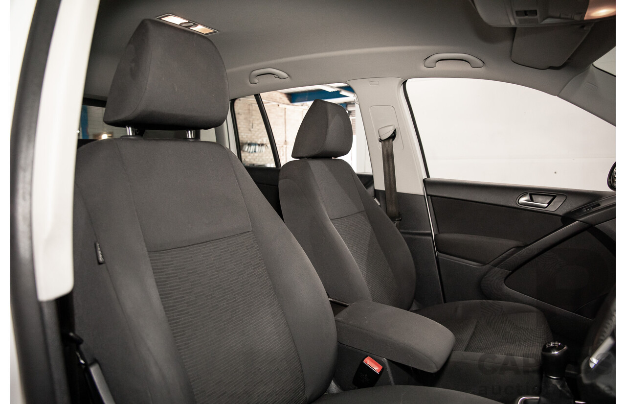 7/2014 Volkswagen Tiguan 118 TSI (4x2) 5NC MY14.5 4d Wagon Pure White Twincharged 1.4L