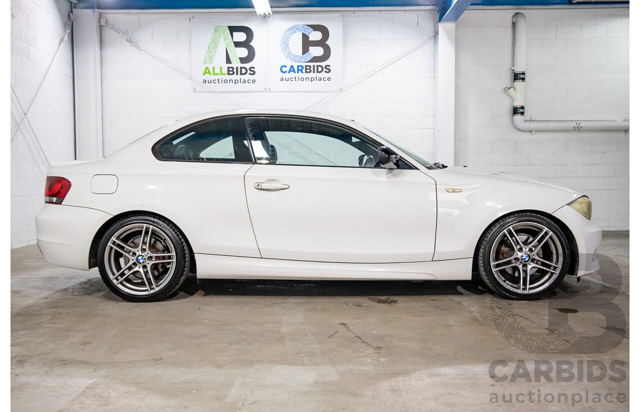 4/2013 BMW 120i M Sport E82 MY12.5 2d Coupe Alpine White 2.0L