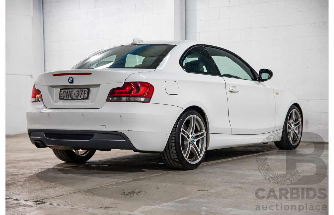 4/2013 BMW 120i E82 MY12.5 2d Coupe Alpine White 2.0L