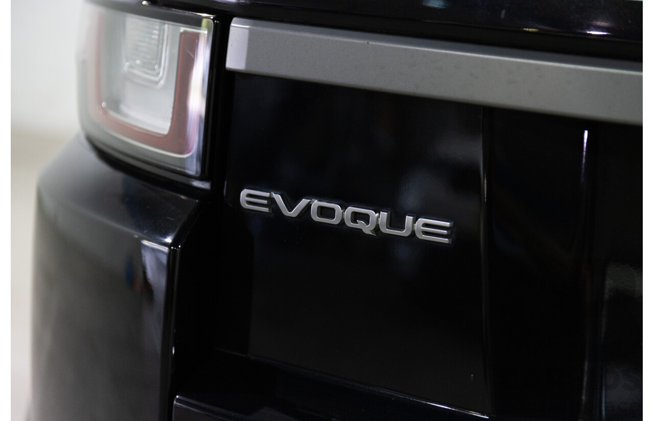 07/2017 Range Rover Evoque Td4 150 SE (AWD) LV MY17 5d Wagon Santorini Black Metallic Turbo Diesel 2.0L