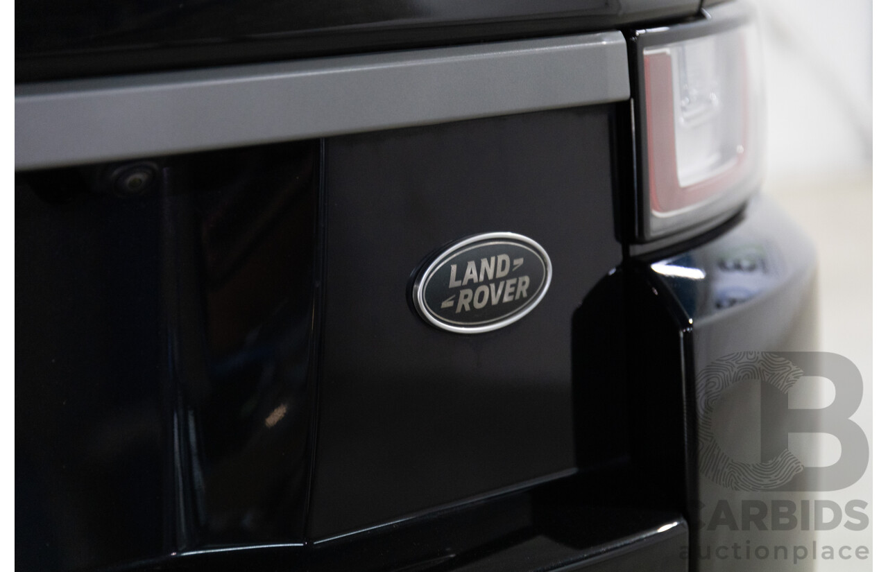 07/2017 Range Rover Evoque Td4 150 SE (AWD) LV MY17 5d Wagon Santorini Black Metallic Turbo Diesel 2.0L