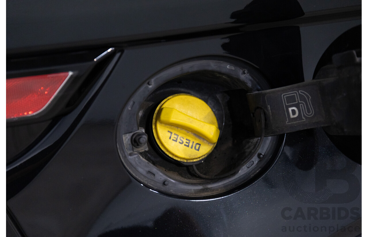 07/2017 Range Rover Evoque Td4 150 SE (AWD) LV MY17 5d Wagon Santorini Black Metallic Turbo Diesel 2.0L