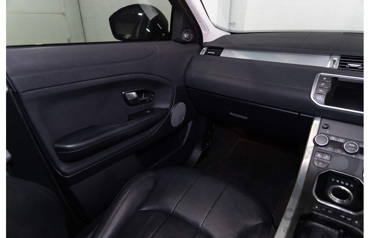 07/2017 Range Rover Evoque Td4 150 SE (AWD) LV MY17 5d Wagon Santorini Black Metallic Turbo Diesel 2.0L