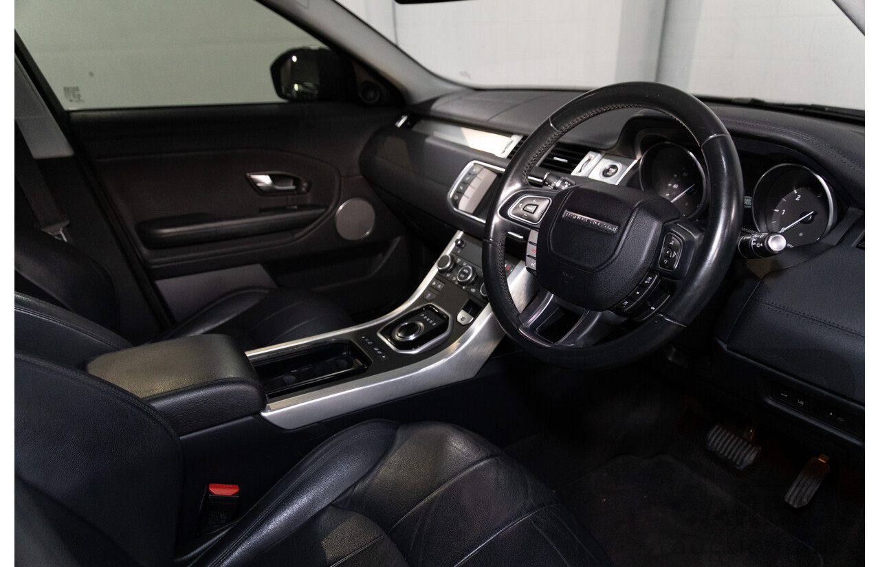07/2017 Range Rover Evoque Td4 150 SE (AWD) LV MY17 5d Wagon Santorini Black Metallic Turbo Diesel 2.0L