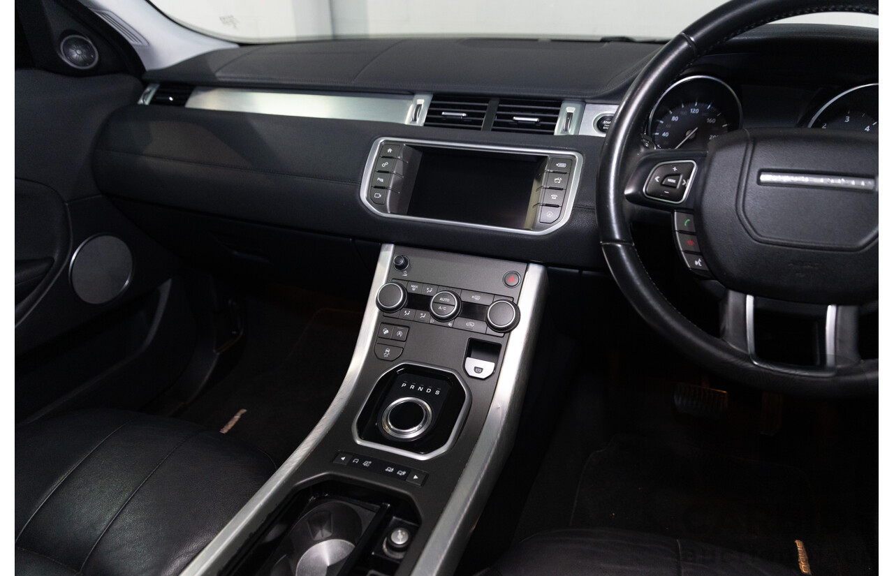 07/2017 Range Rover Evoque Td4 150 SE (AWD) LV MY17 5d Wagon Santorini Black Metallic Turbo Diesel 2.0L