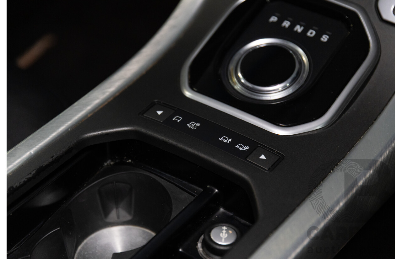 07/2017 Range Rover Evoque Td4 150 SE (AWD) LV MY17 5d Wagon Santorini Black Metallic Turbo Diesel 2.0L