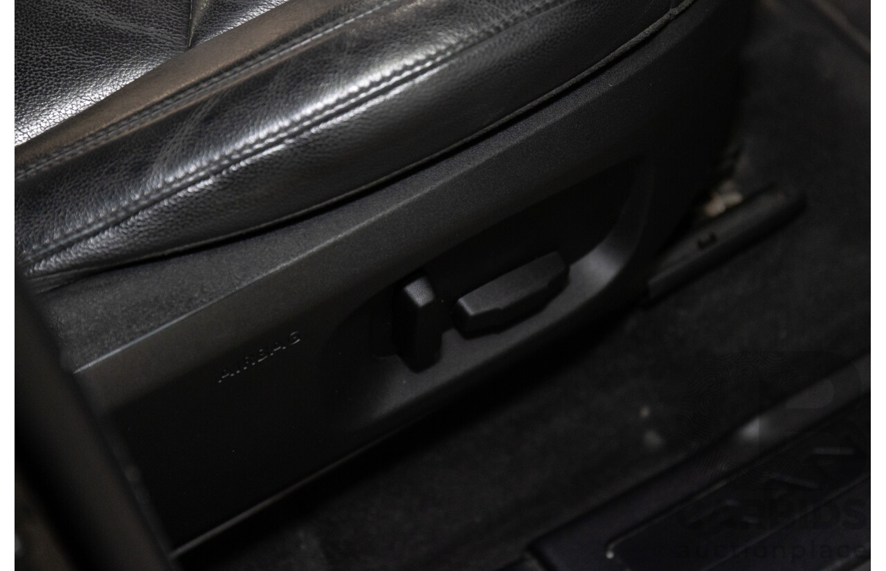 07/2017 Range Rover Evoque Td4 150 SE (AWD) LV MY17 5d Wagon Santorini Black Metallic Turbo Diesel 2.0L