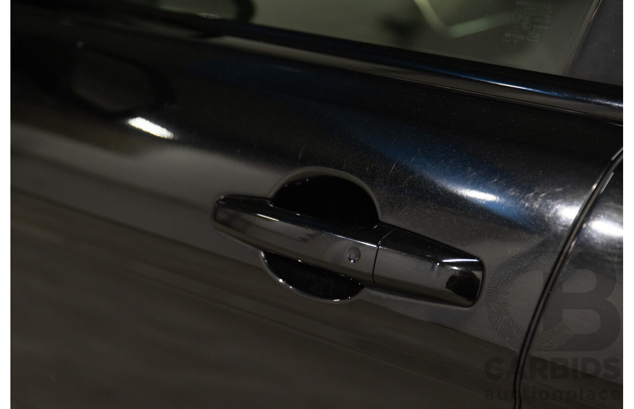 07/2017 Range Rover Evoque Td4 150 SE (AWD) LV MY17 5d Wagon Santorini Black Metallic Turbo Diesel 2.0L