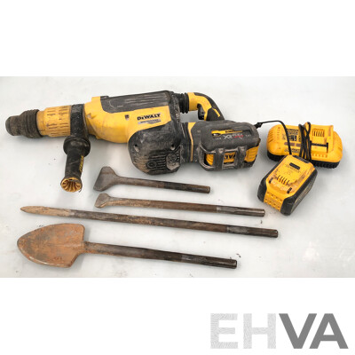 DeWalt 54V XR FLEXVOLT 52mm SDS-Max Cordless Hammer Drill