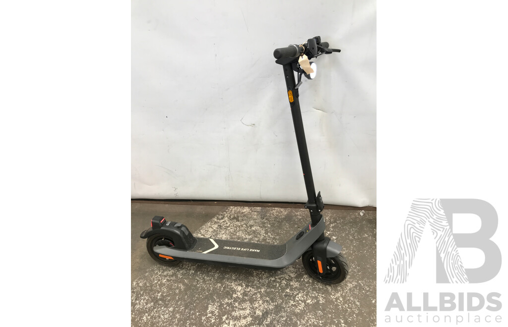 NIU KQi2 Pro Electric Kick Scooter