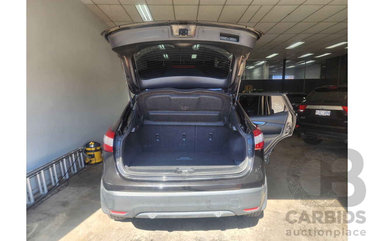 11/2014 Nissan Qashqai TI (4x2) J11 4d Wagon Black 2.0L