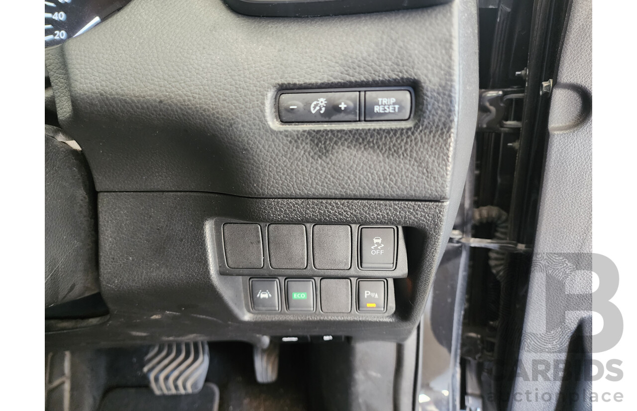 11/2014 Nissan Qashqai TI (4x2) J11 4d Wagon Black 2.0L