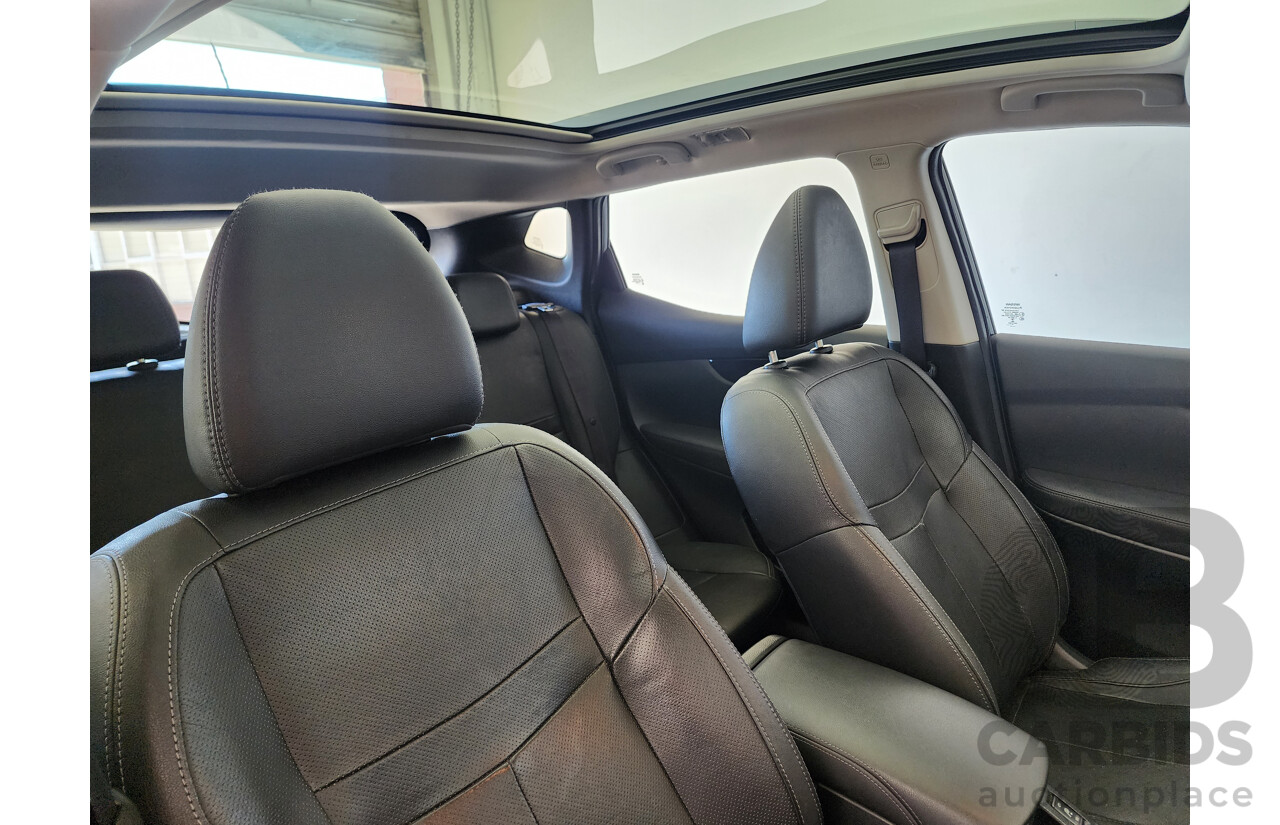 11/2014 Nissan Qashqai TI (4x2) J11 4d Wagon Black 2.0L