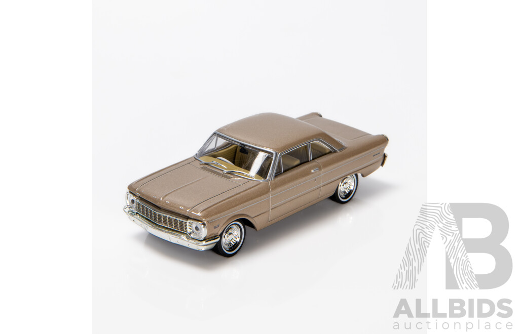 TRAX 1965 Ford XP Futura Hardtop Coupe Sunlit Beige TR51B 1:43 Scale Model Car