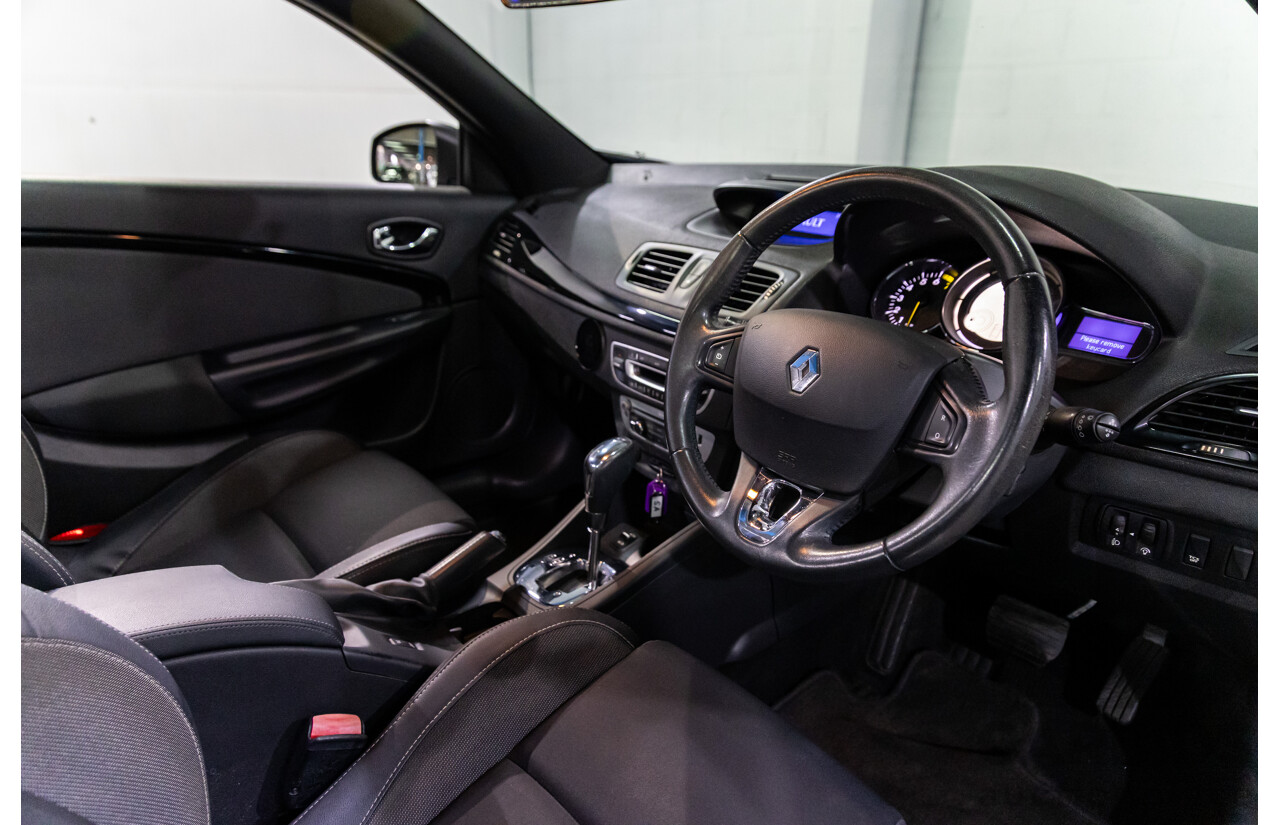 12/2014 Renault Megane Dynamique E95 MY14 2d Cabriolet Malta Blue Metallic 2.0L