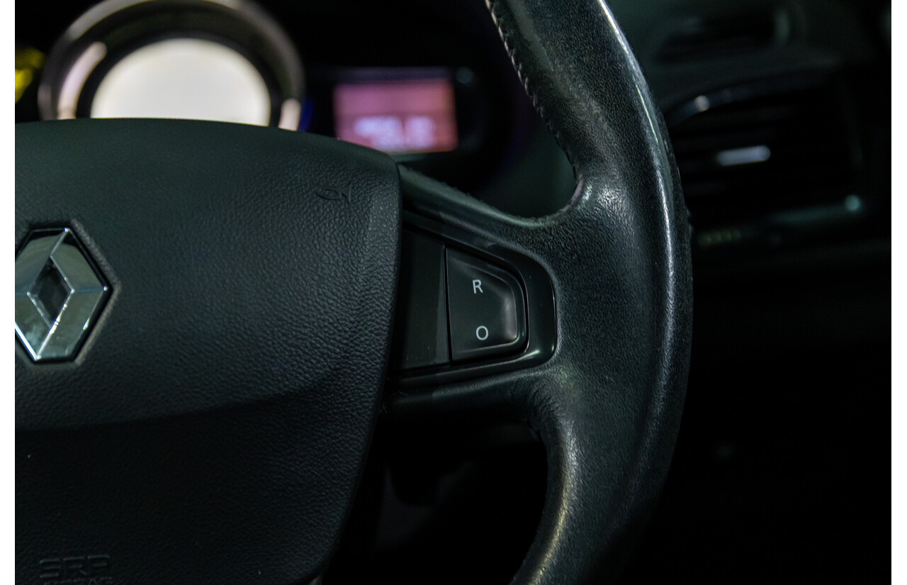 12/2014 Renault Megane Dynamique E95 MY14 2d Cabriolet Malta Blue Metallic 2.0L