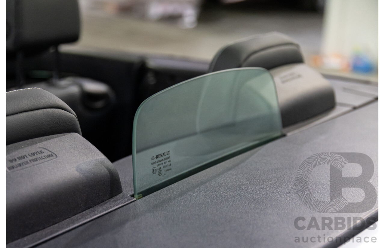 12/2014 Renault Megane Dynamique E95 MY14 2d Cabriolet Malta Blue Metallic 2.0L