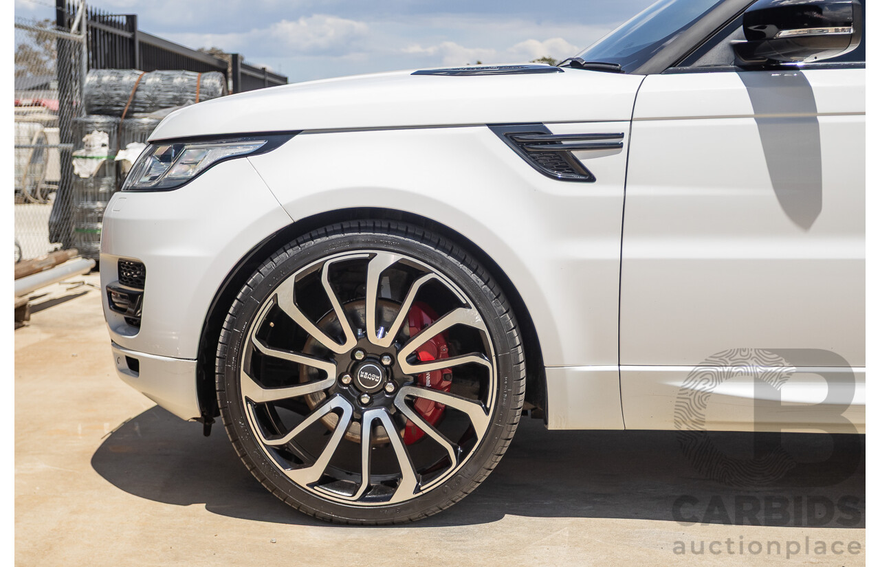07/2016 Land Rover Range Rover Sport 3.0 SDV6 HSE Dynamic (AWD) LW MY16 4D Wagon Fuji White 3.0L