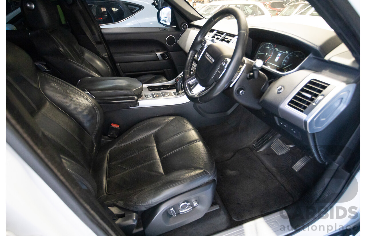 07/2016 Land Rover Range Rover Sport 3.0 SDV6 HSE Dynamic (AWD) LW MY16 4D Wagon Fuji White 3.0L