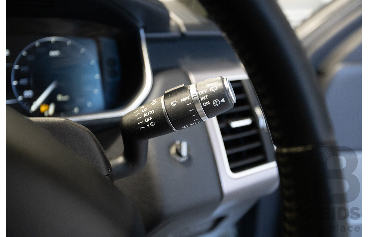 07/2016 Land Rover Range Rover Sport 3.0 SDV6 HSE Dynamic (AWD) LW MY16 4D Wagon Fuji White 3.0L