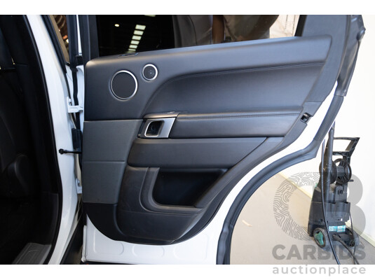 07/2016 Land Rover Range Rover Sport 3.0 SDV6 HSE Dynamic (AWD) LW MY16 4D Wagon Fuji White 3.0L