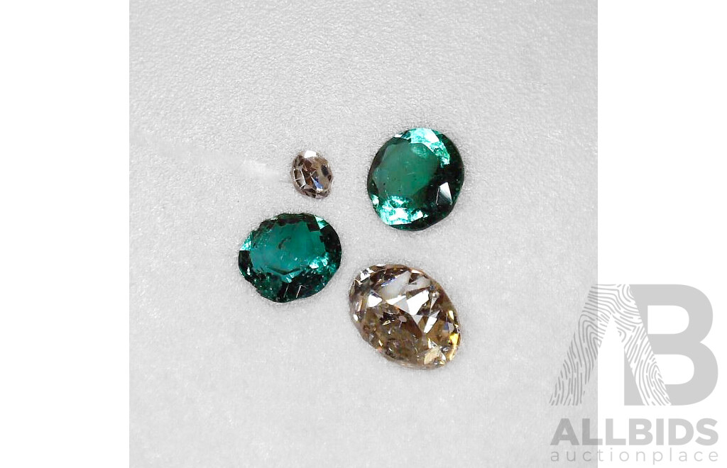 Unset Diamond 3.19mm and 1.4mm with Two Unset Natural Emeralds 2.8mm Each